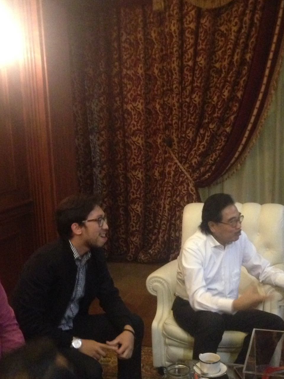 Diskusi bersama