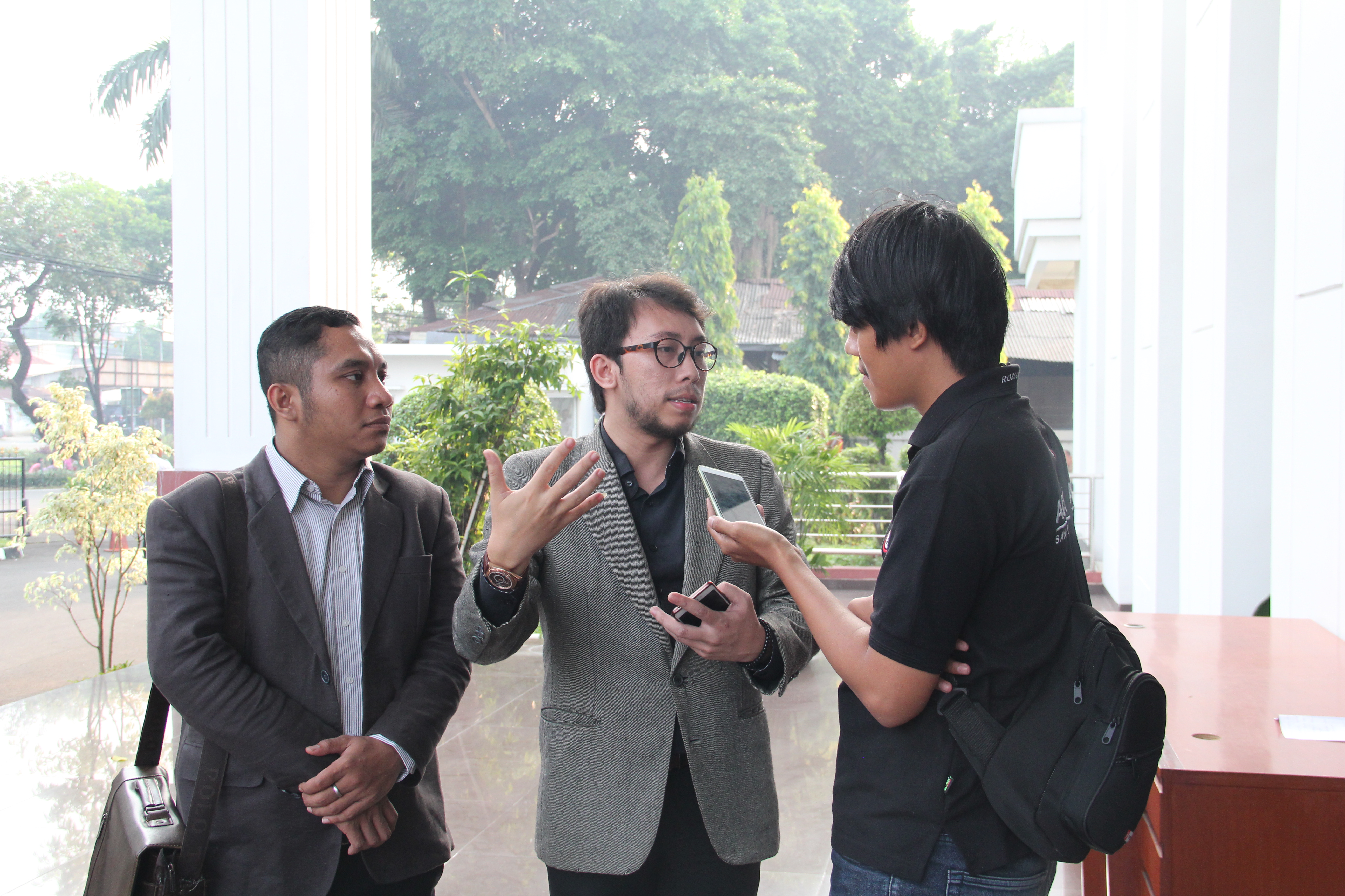 Boris Tampubolon Pengacara Advokat Konsultan Hukum